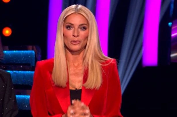 Strictly's Tess Daly speechless on live show after celeb 'roasts' outfit