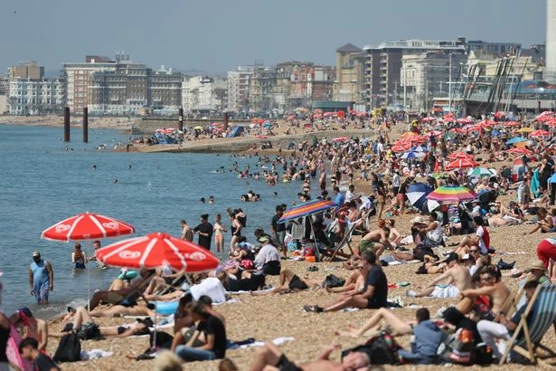 All the UK areas issued five day heat warning as scorching 32C predicted
