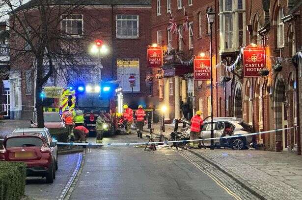 Trio taken to hospital after 'serious' crash outside Tamworth's Castle Hotel