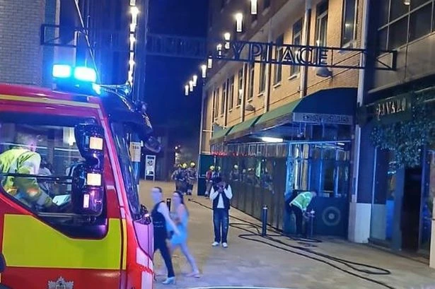 Broad Street blocked by fire engines in early-morning fire drama