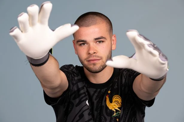 Aston Villa suffer potential blow as 'negotiations begin' for goalkeeper transfer