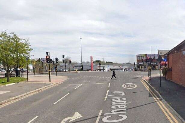 999 crews called after crash on major Selly Oak junction leaves cars crumpled