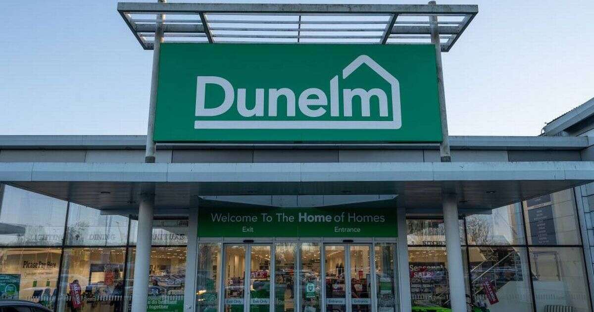 Dunelm's 'beautiful' £10 spring bedding that 'looks more expensive'