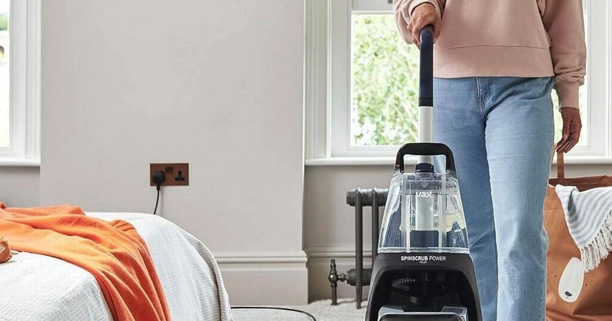 Quick-drying carpet cleaner hailed a 'game-changer' by shoppers has over £100 saving