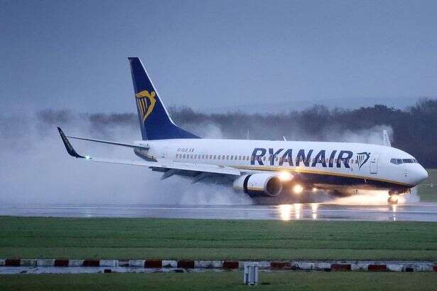 Ryanair issues 'strict zero tolerance' warning after passenger fined