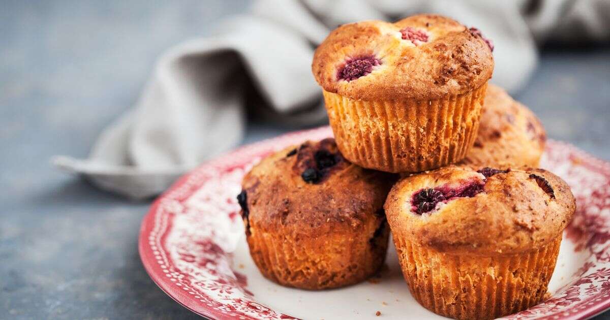 Man horrified after witnessing his wife eat a muffin for the first time