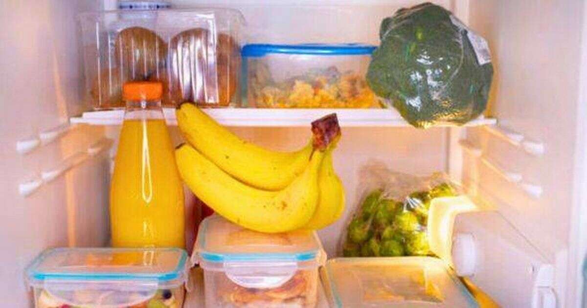 Store bananas in one kitchen spot most people avoid to keep them fresh for 14 days longerFood