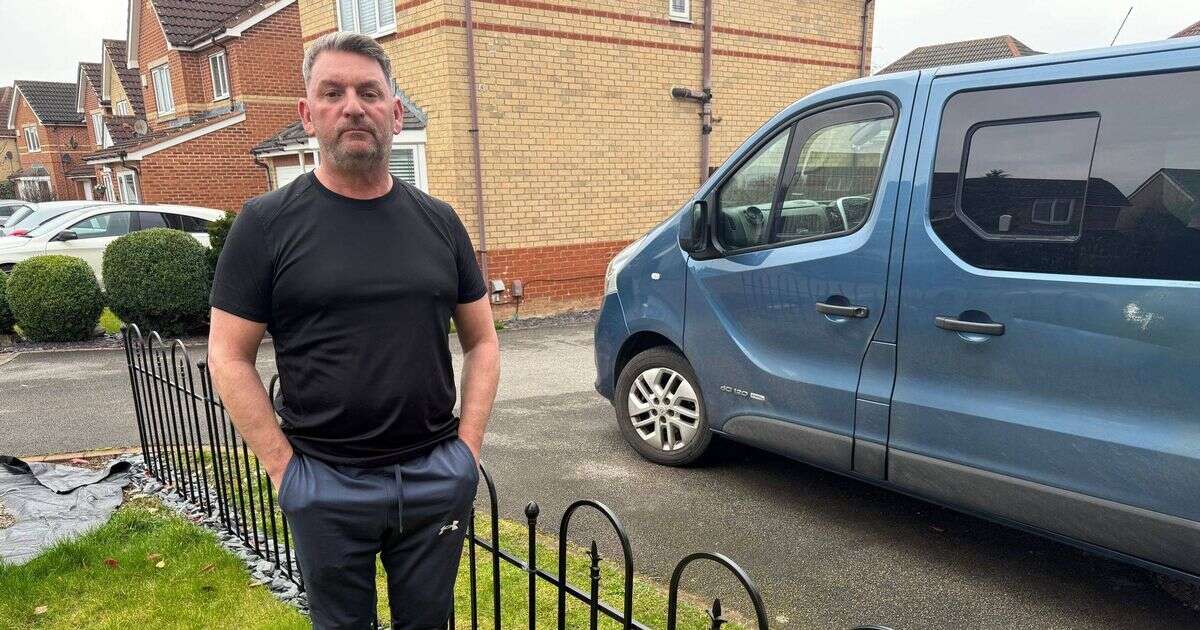 Furious homeowner ordered to take down 'absolute mess' fence that's less than a metre tall