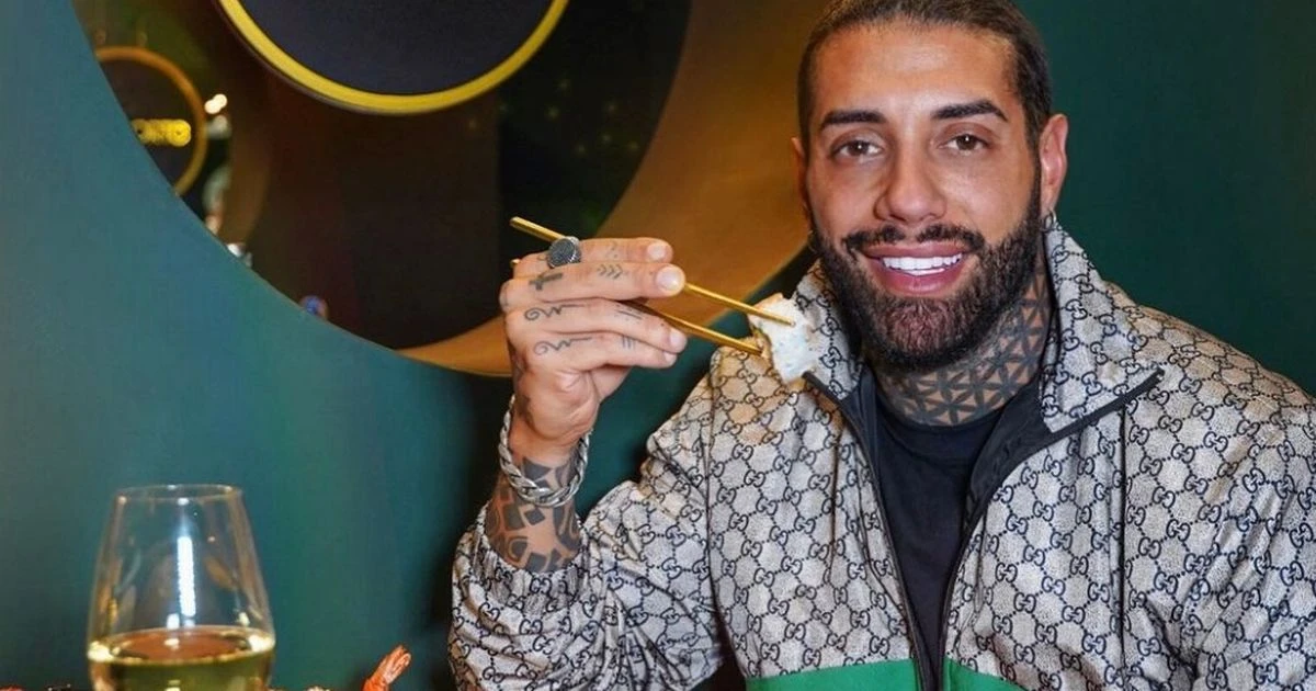 Reality star who risked blindness with eye-colour change now wants even riskier op
