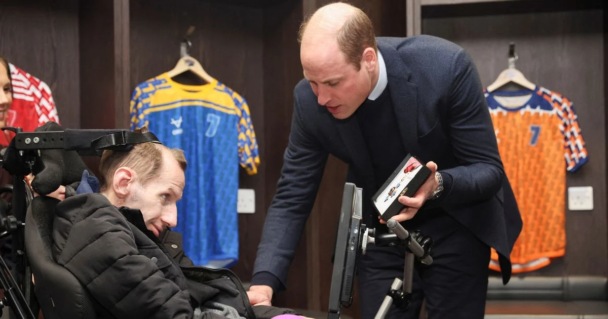 Prince William's touching move of support for inspirational Rob Burrow's widow revealed