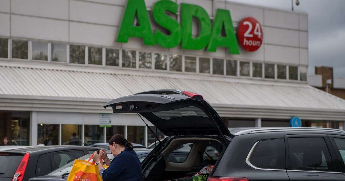 Asda's new 'magical' £5 garden lights similar to ones in Home Bargains