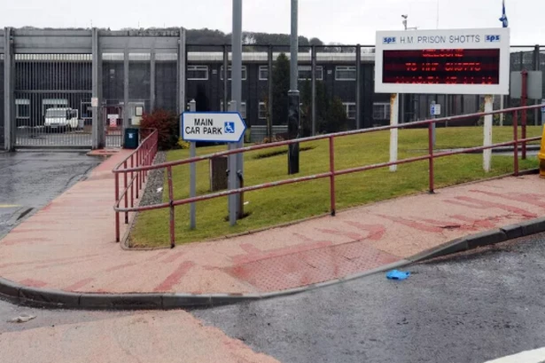 Killer who sliced victim's throat and smacked inmate with pool cue dies behind bars