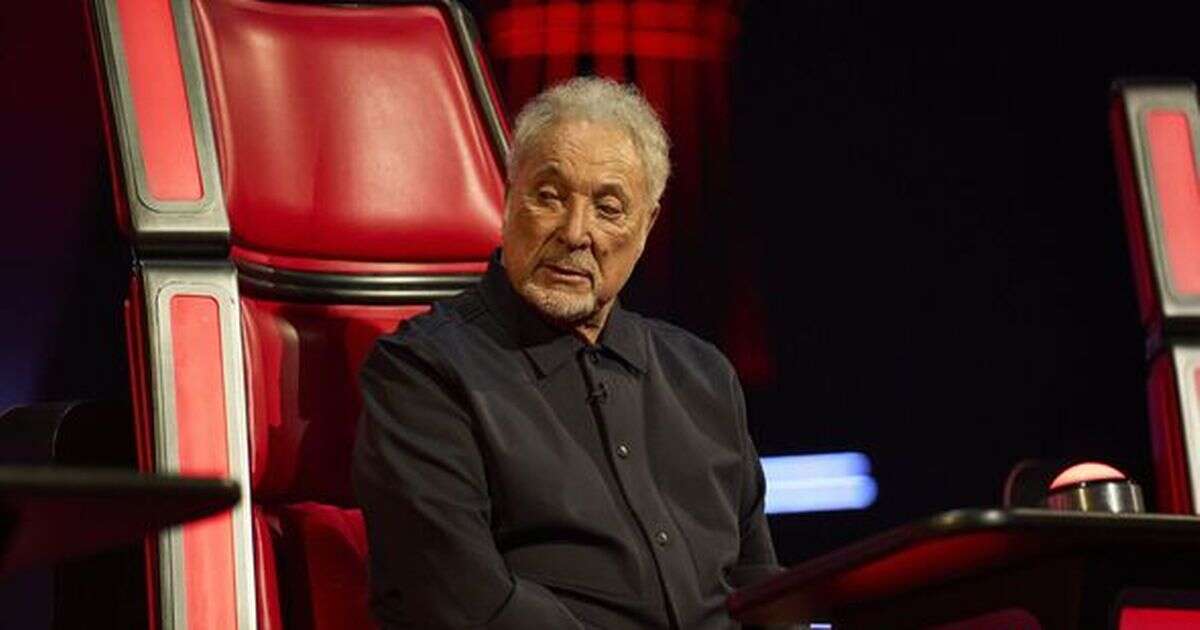 The Voice's Sir Tom Jones leaves viewers distracted by 'ageless' appearanceThe Voice