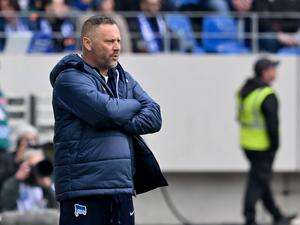 Geldgeber hält das Trainerteam hin Der sonderbare Weg von Hertha BSC