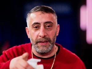 „4 Blocks“-Star erneut vor Berliner Gericht Schauspieler Kida Khodr Ramadan soll ohne Führerschein gefahren sein