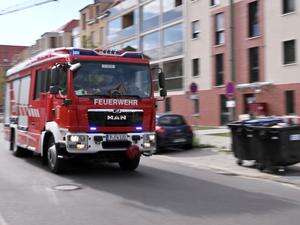 Feuer in Mehrfamilienhaus in Berlin Drei Verletzte bei Wohnungsbrand in Spandau