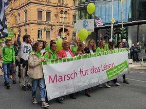 Gegendemos angemeldet Abtreibungsgegner protestieren beim „Marsch für das Leben“ in Berlin