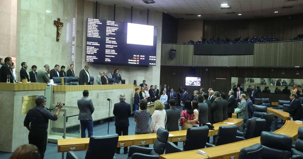 Câmara Municipal de SP vira palco de 