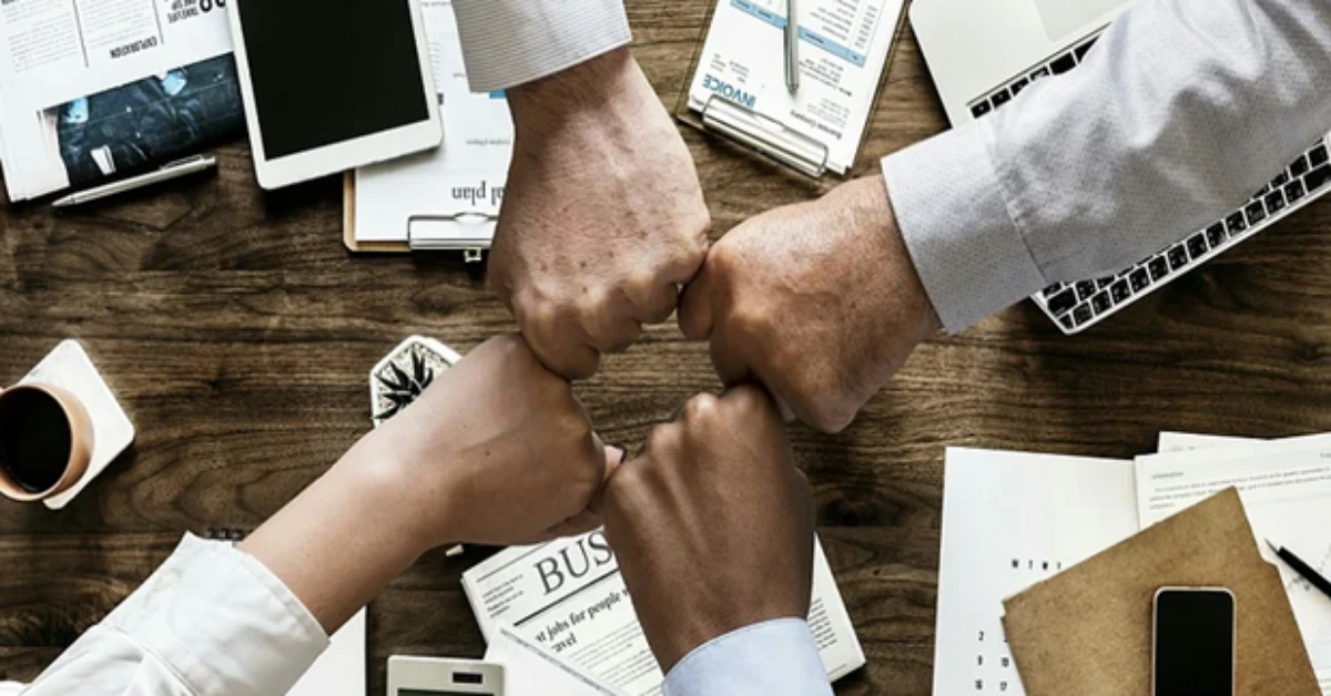 Outsourcing cresce no setor empresarial por diminuir custos e agregar mais produtividade às organizações