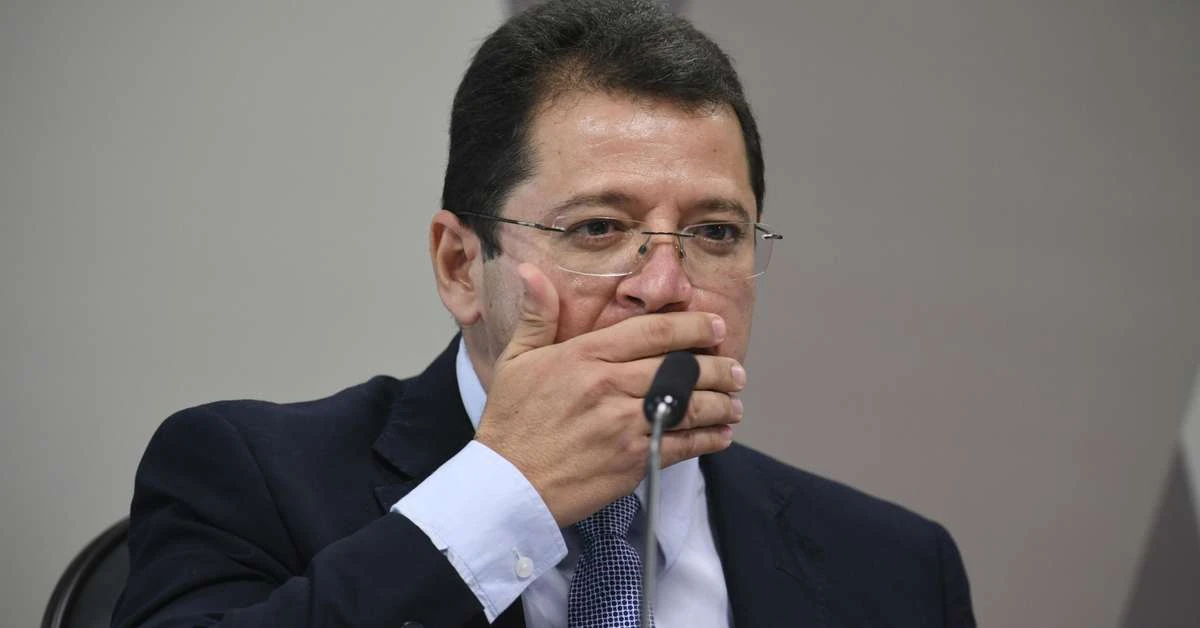 AM não faz tratamento precoce contra covid, diz Campêlo