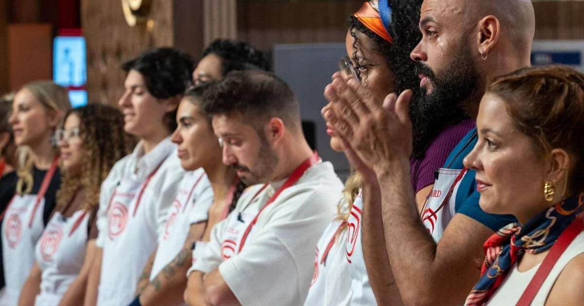 Quem saiu do 'MasterChef Brasil 2025'? Participante DESABA após desafio com comida de rua: 'Lembrei da infância'
