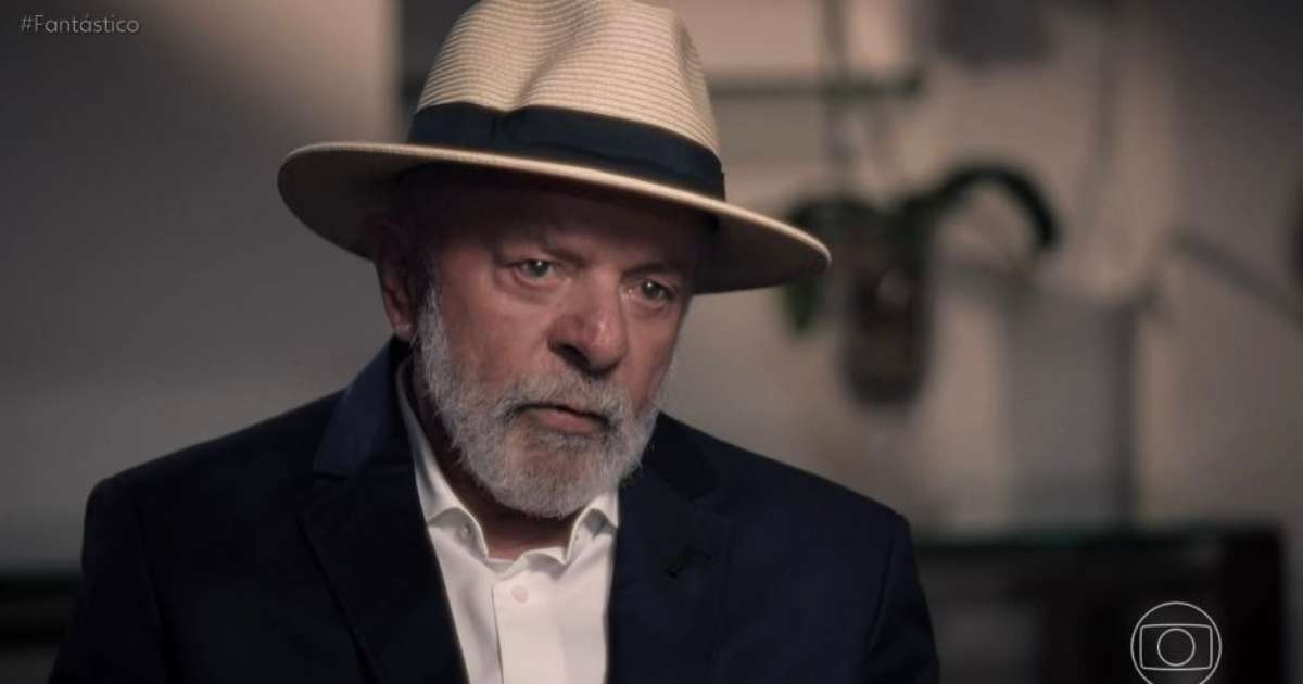 'Estava com dor de cabeça, mas achei que era o sol', diz Lula sobre sintomas da hemorragia cerebral antes da cirurgia