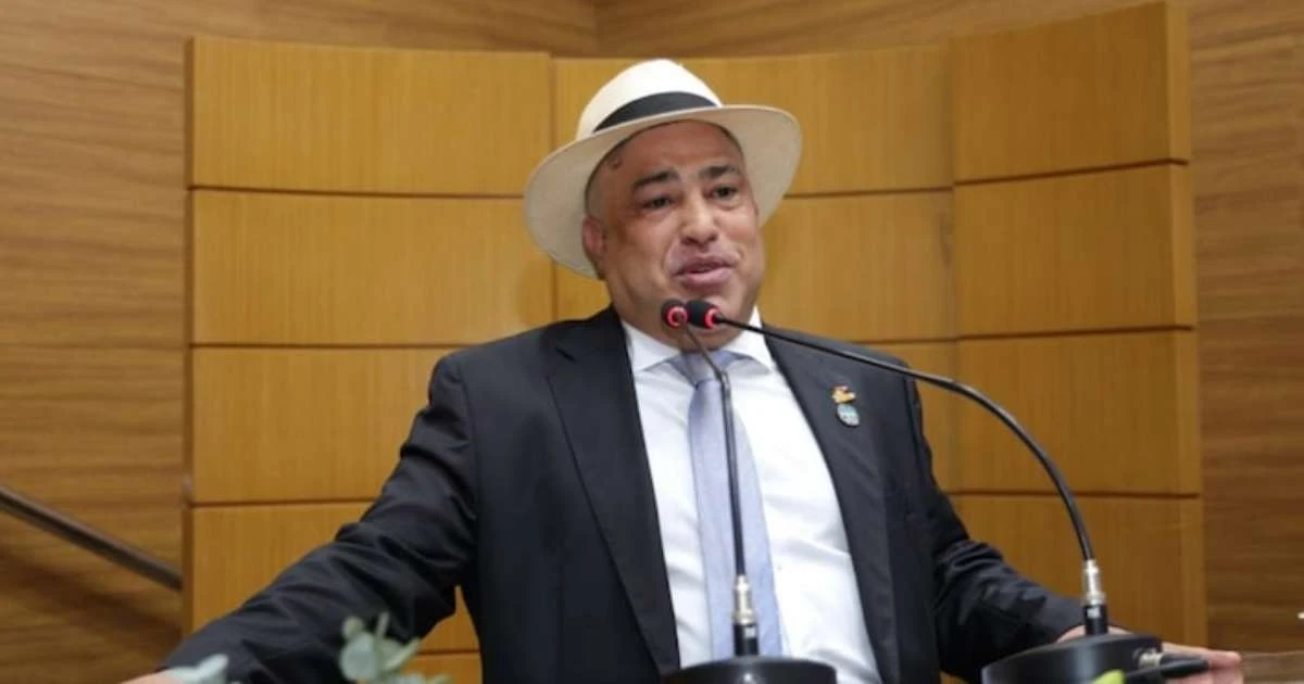 Presidente de confederação investigada por descontos no INSS pede à CPI para prestar depoimento