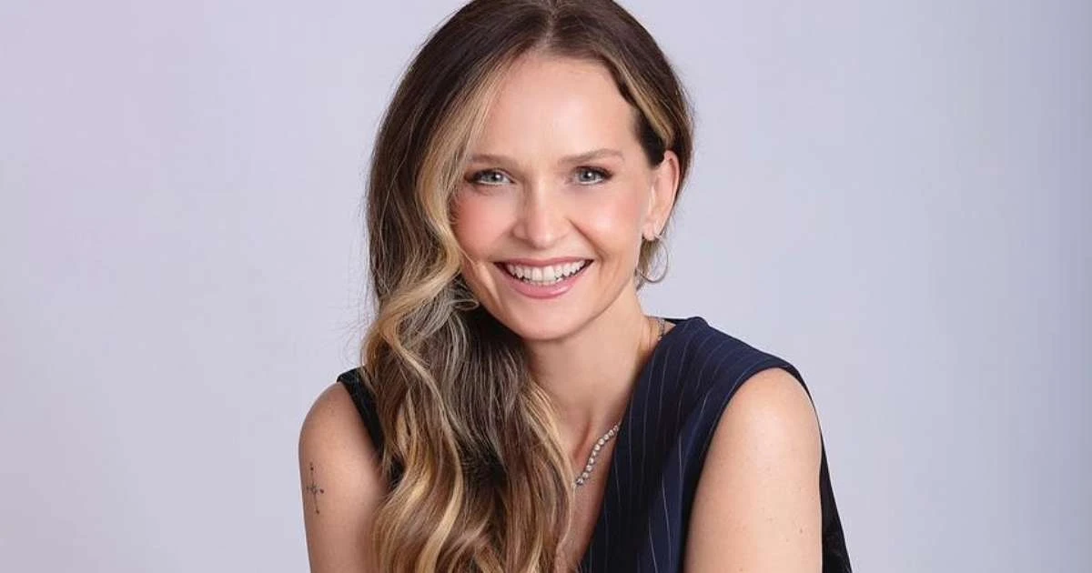 'Ser atriz, brasileira e mulher exige que eu prove minha competência constantemente', diz Fernanda Rodrigues