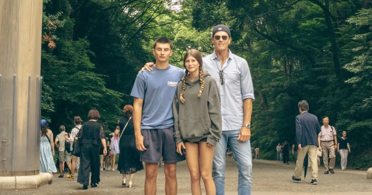 Tom Brady mostra registros de viagem com filhos que teve com Gisele Bündchen