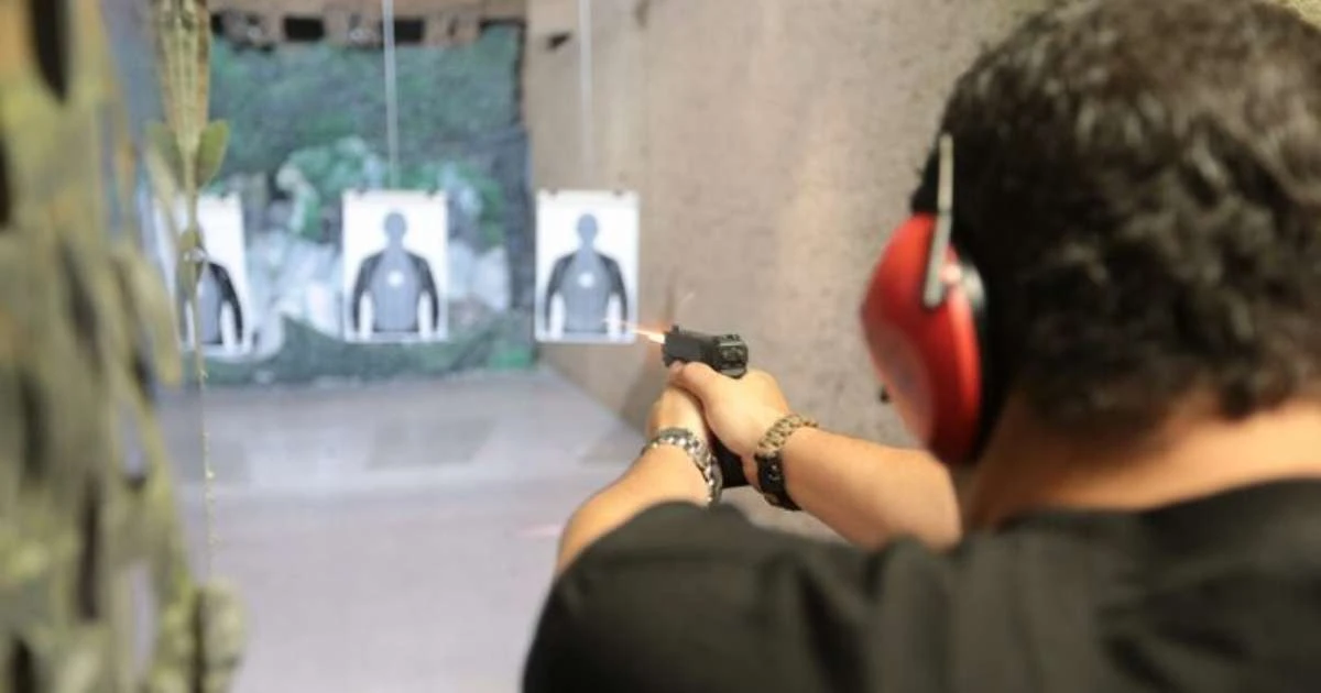 O que o brasileiro pensa sobre prisão perpétua e posse de arma de fogo? Veja pesquisa