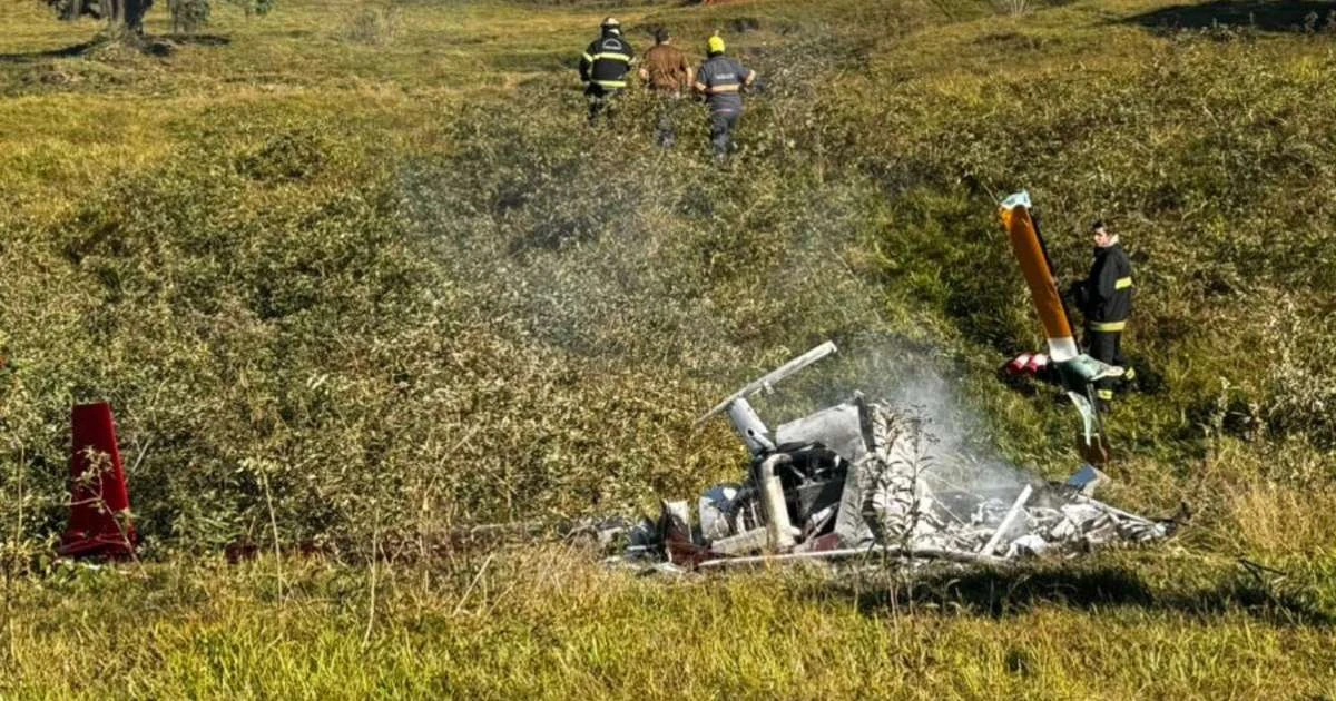 Helicóptero cai em Pomerode e corpo de piloto é encontrado carbonizado