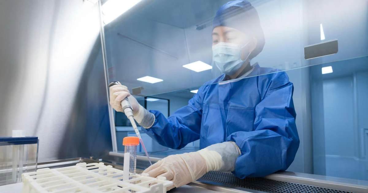Vacina britânica contra Ebola pode ficar pronta para testes em meses