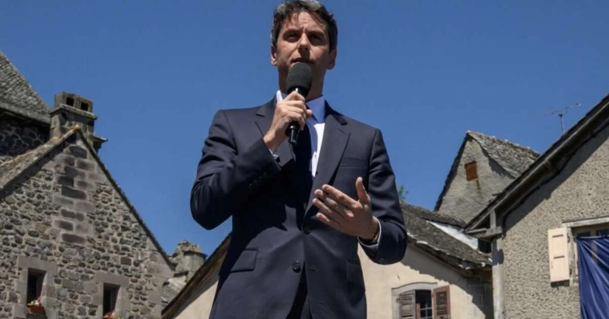 Ex-primeiro-ministro francês Gabriel Attal anuncia candidatura oficial à corrida presidencial de 2027