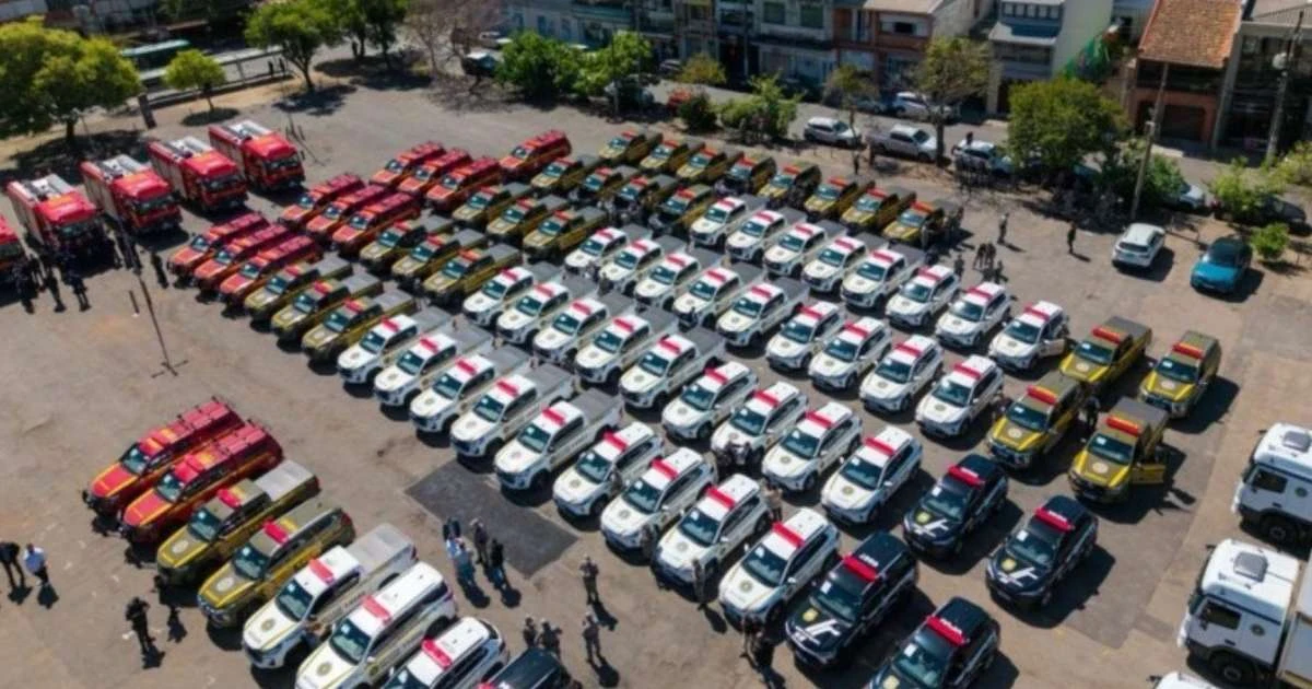 Segurança reforçada: Governo entrega 101 viaturas e 1,5 mil armas às forças policiais do RS