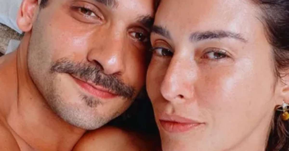 Fernanda Paes Leme encanta ao mostrar filha recém-nascida: 'Te amamos'