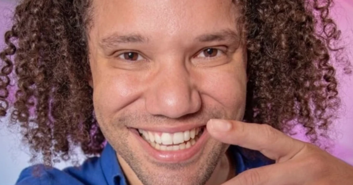 Sem casa, sem carro e endividado: ex-BBB revela viver de permutas por não ter dinheiro
