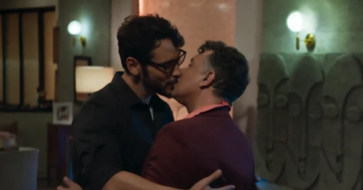 Rodrigo e Bruno Fagundes protagonizam cena de beijo gay em 'Volta por Cima'