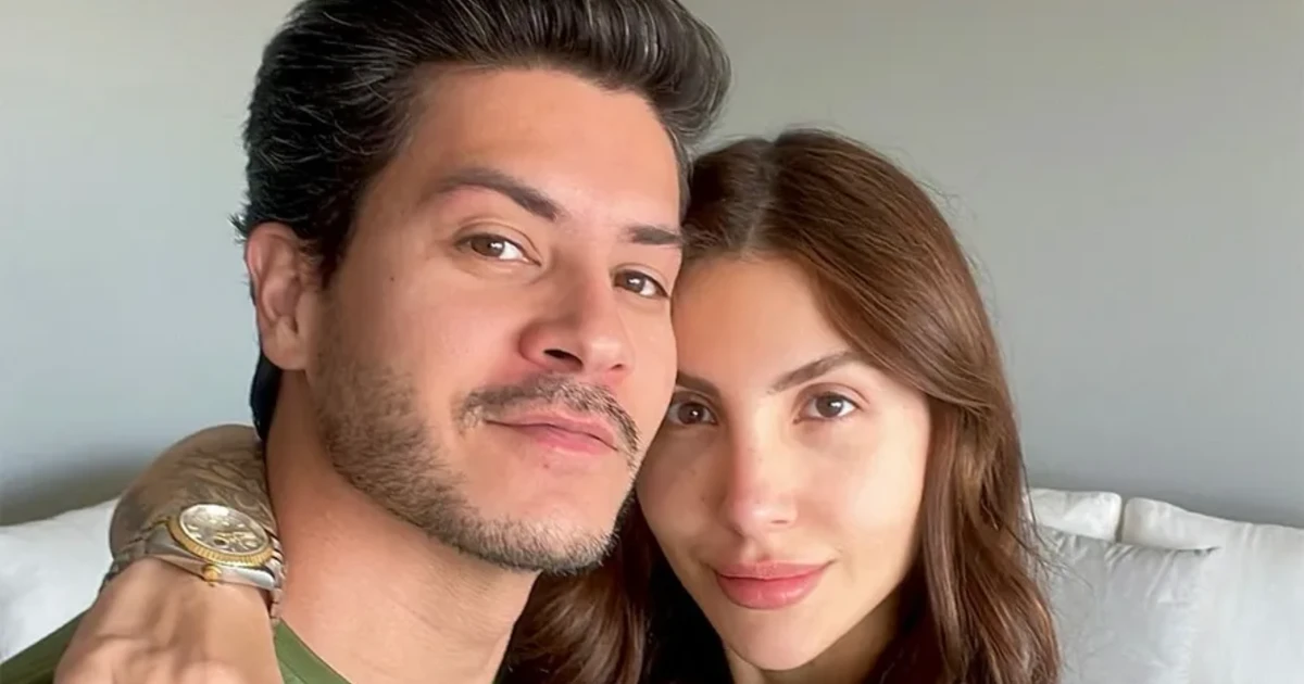 Esposa de Arthur Aguiar fala sobre se confia no marido: 'Só em Deus'