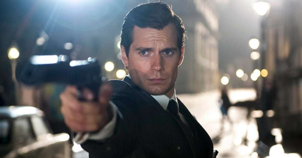 Henry Cavill como James Bond? Audição do ator para 007 vaza depois de 20 anos