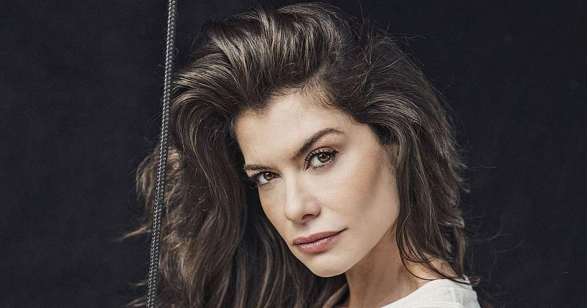 Alinne Moraes sobre vida amorosa: 'Achei que não fosse encontrar minha metade'