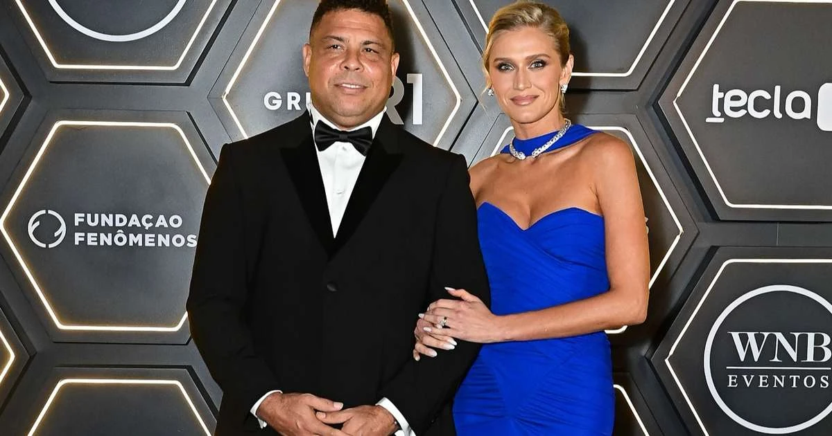 Leilão de Ronaldo reúne Sabrina Sato, Virginia Fonseca e time de famosos em São Paulo