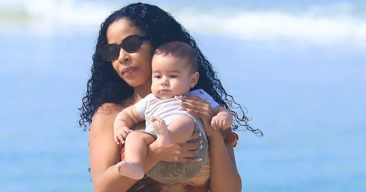 Lorena Maria desabafa no mesversário do filho com MC Daniel: 'Estou chorosa'