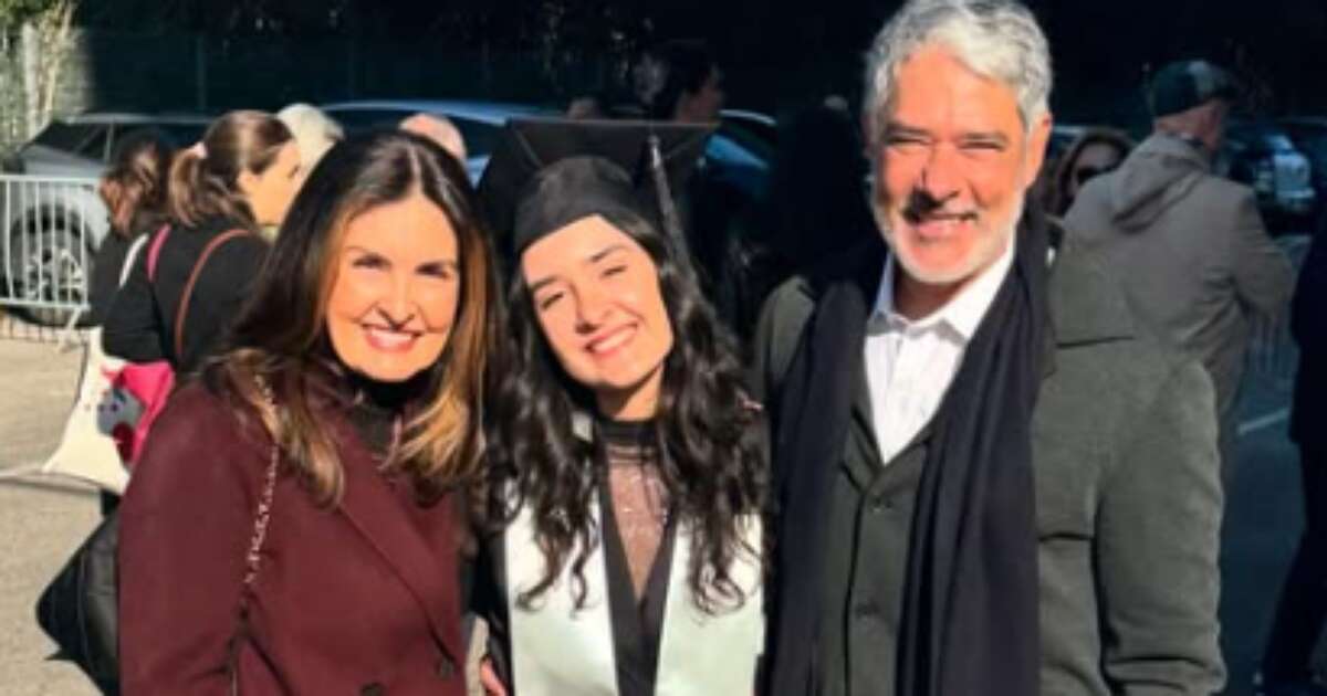 Fátima Bernardes e William Bonner se encontram em formatura de filha na França; veja