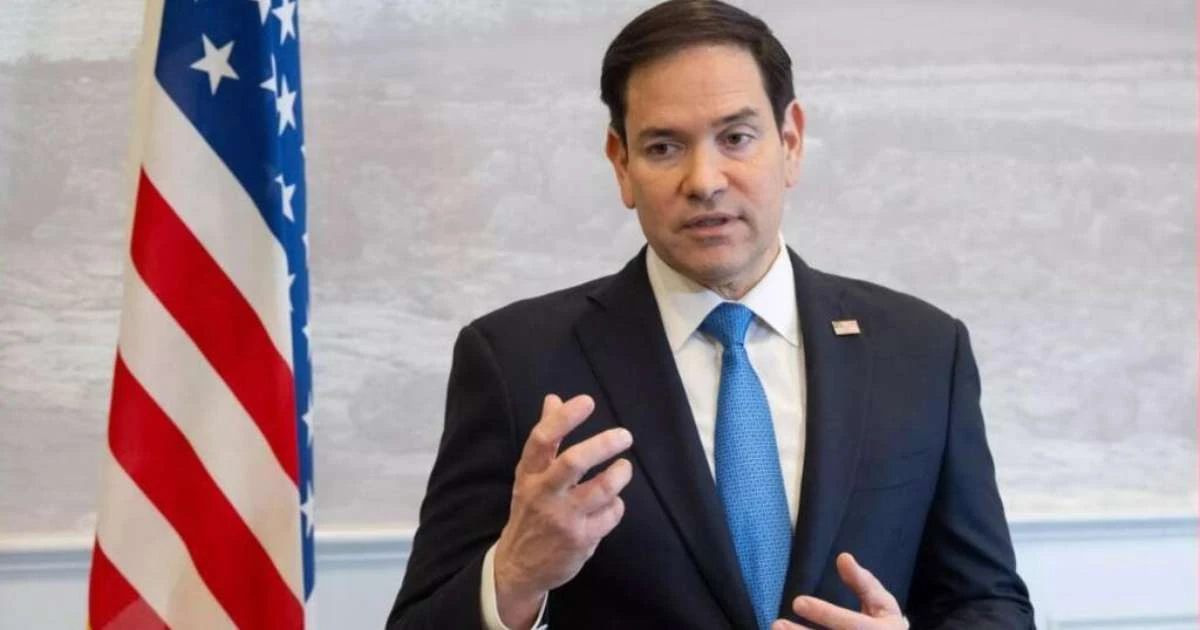 Macron recebe chanceler americano Marco Rubio e enviado dos EUA para discutir a guerra na Ucrânia