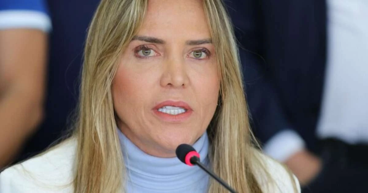 Governadora Celina Leão, do DF, tem alta e retoma agenda
