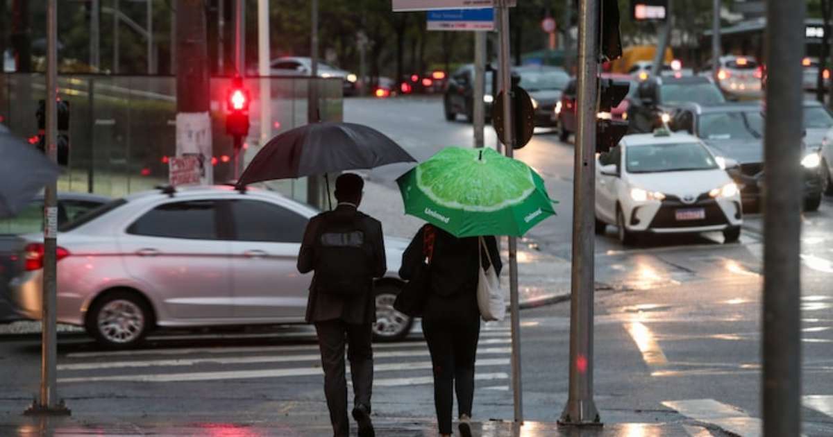 SP tem previsão de chuva forte e rajadas de vento por influência de ciclone; saiba quando