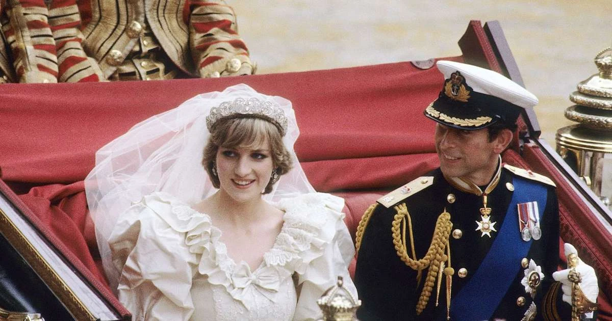 O amuleto secreto de boa sorte que princesa Diana teria usado no dia do seu casamento só veio à tona décadas depois
