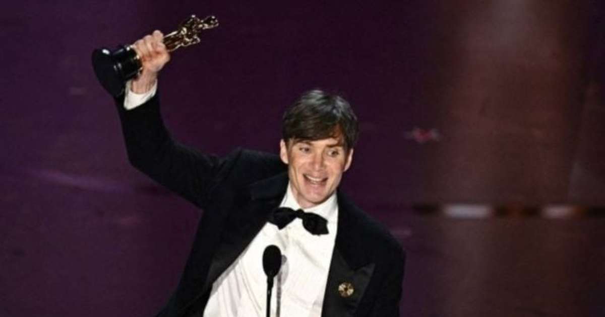 Melhor amigo e irmão de Cillian Murphy ainda o criticam após a vitória no Oscar; em seu país, isso é a maior demonstração de afeto