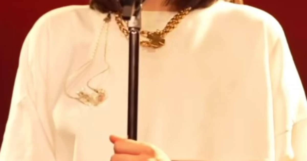 Jessie J revela que fez show logo após passar por 5 biópsias; veja vídeo