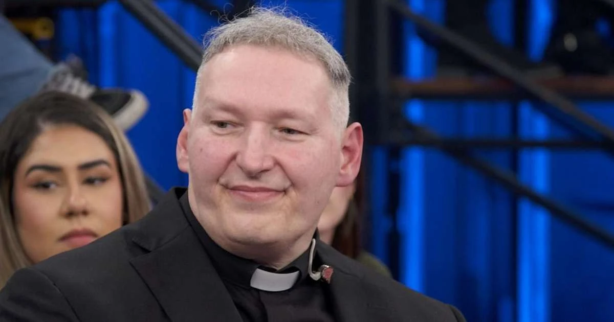 'Eu nunca diria que a homossexualidade é uma doença': há 27 anos, Padre Marcelo Rossi foi alvo de injusta acusação após declaração em programa da Globo
